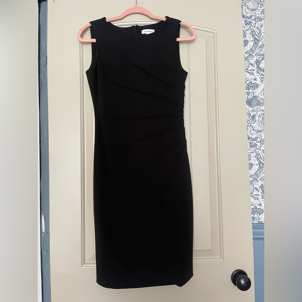 Calvin Klein Elegant Black Midi Dress